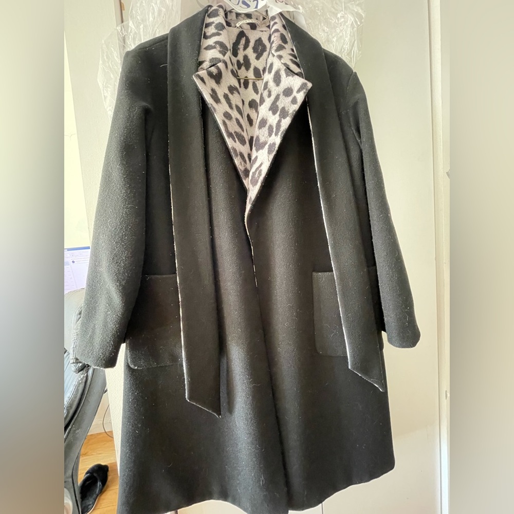 Alice + Olivia reversible coat (cheetah/black)